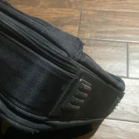 Dell Canvas Laptop Men Bag - Picture 7 of 15